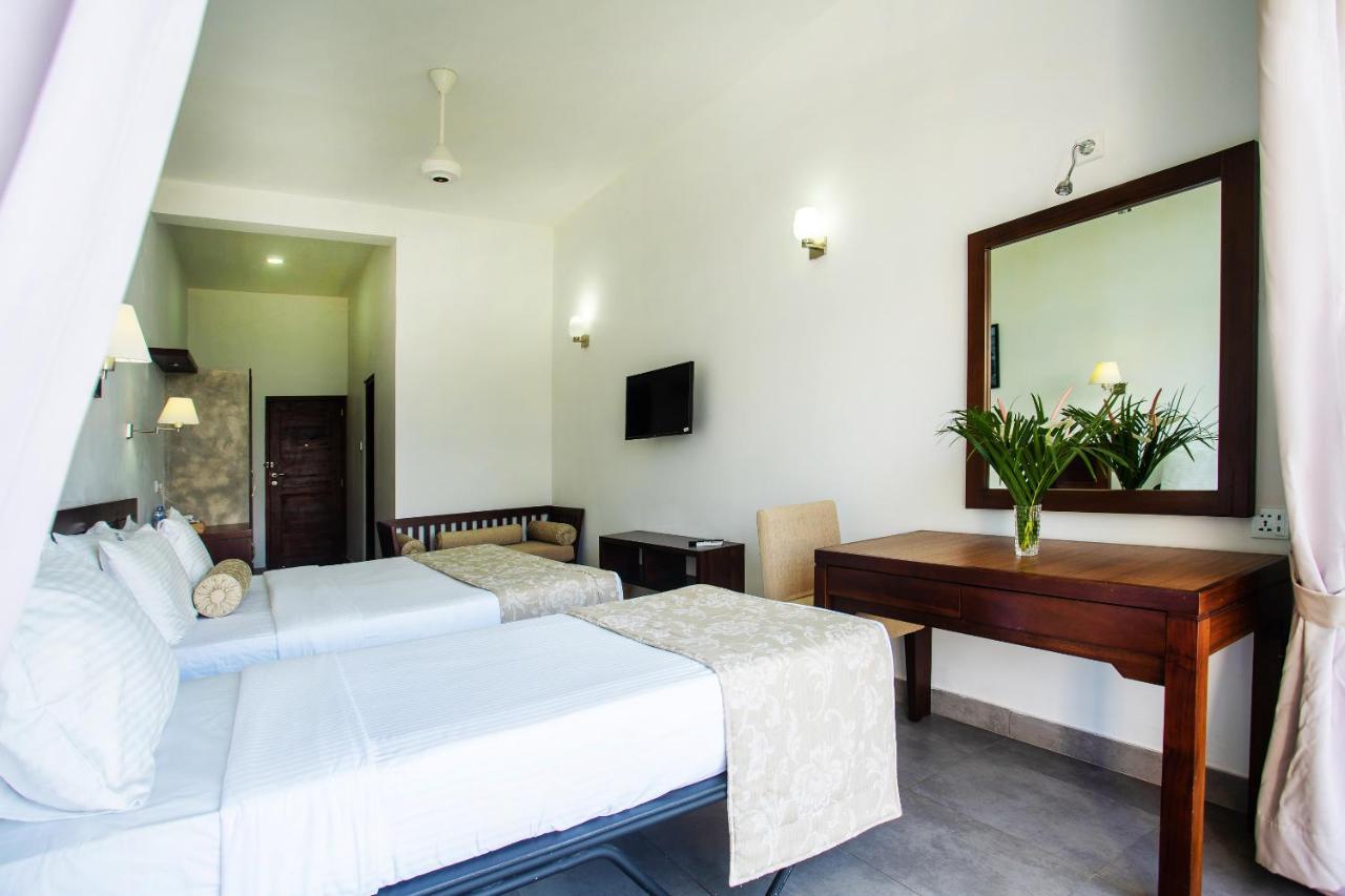 The Kandyan Villa Exterior foto